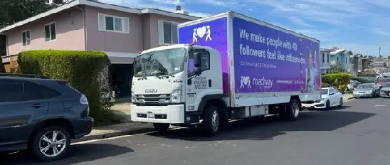 Movers TX - Roadway Moving's truck in Texas